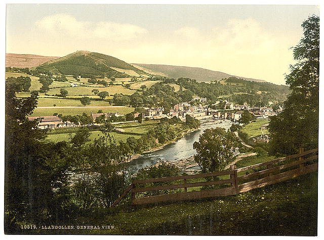 General view II Llangollen Vintage A4 Photo Print