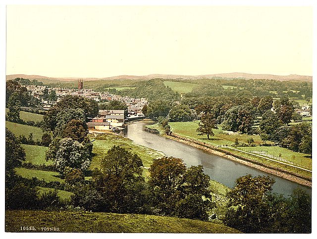 General view Totnes Vintage A4 Photo Print