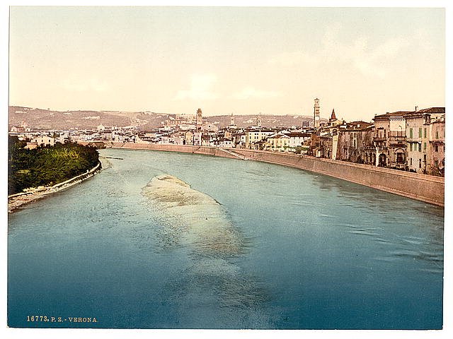 General view Verona Vintage A4 Photo Print