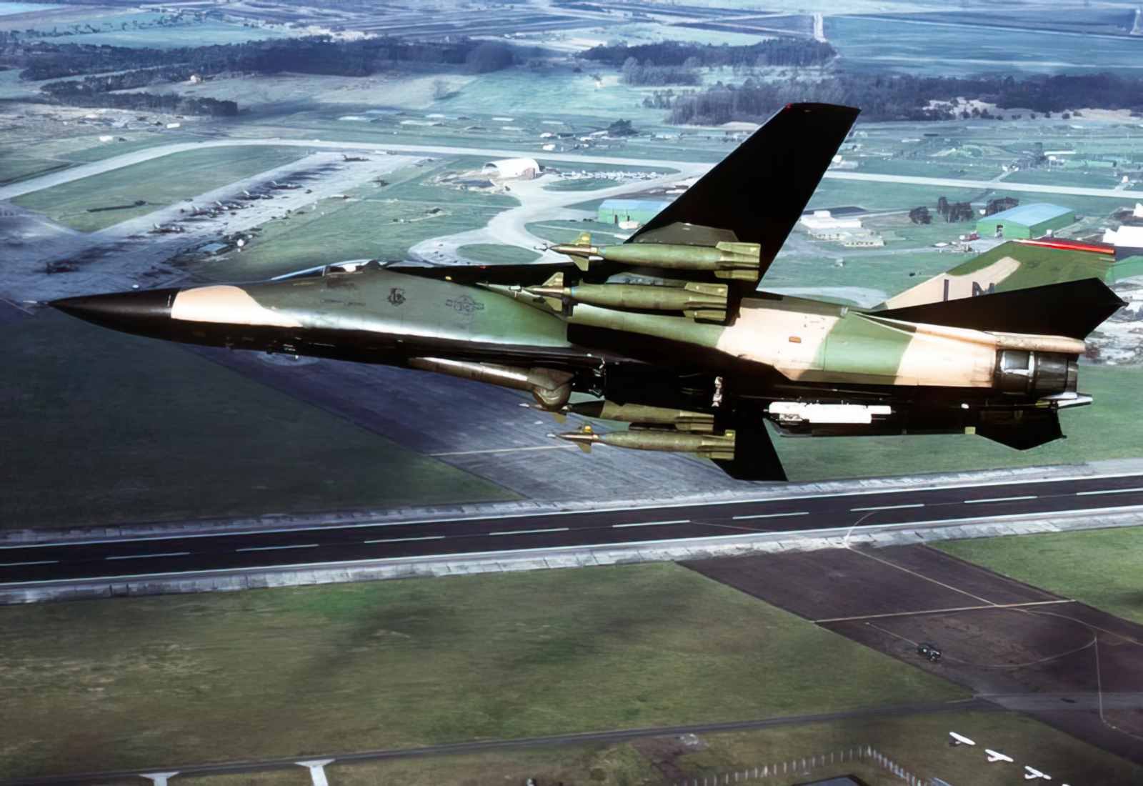 Generaldynamics F111 Aardvark 20 A4 Photo Print