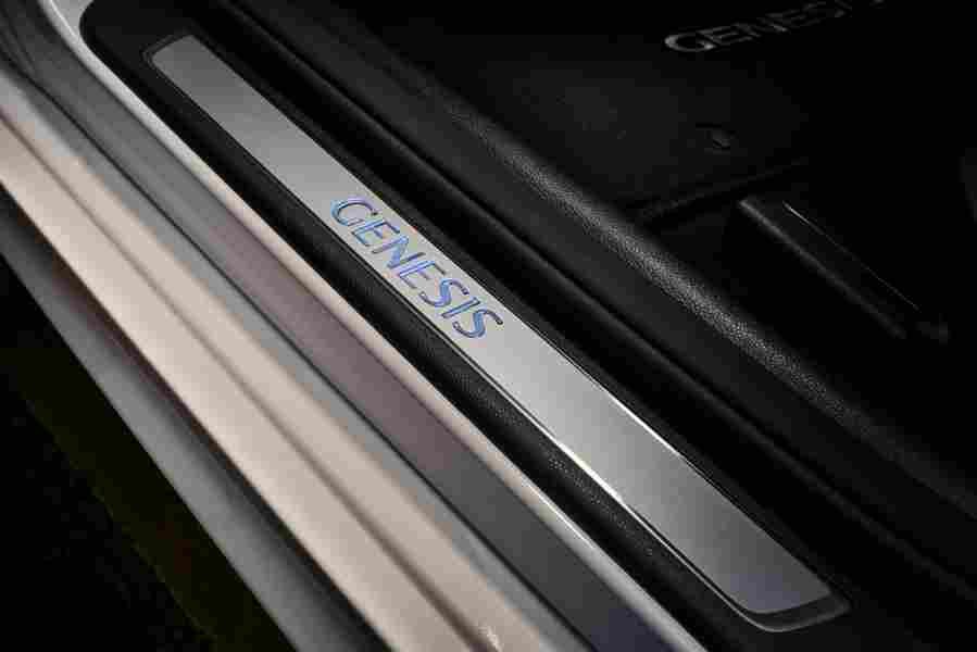 Genesis G80 5982 110 Car A4 Photo Print