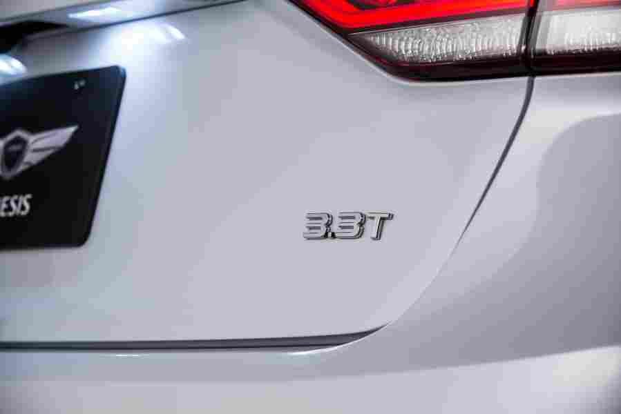 Genesis G80 5982 123 Car A4 Photo Print