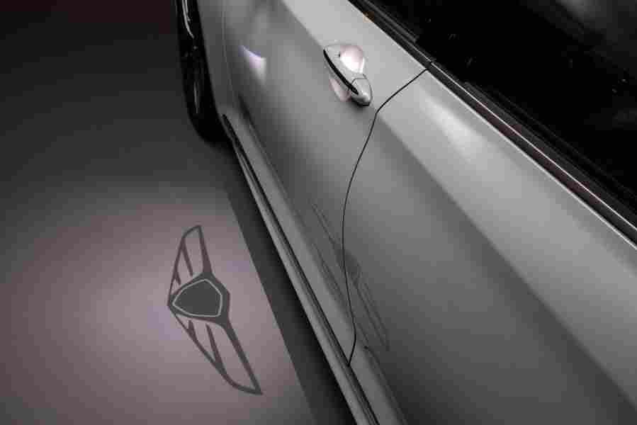 Genesis G80 5982 130 Car A4 Photo Print
