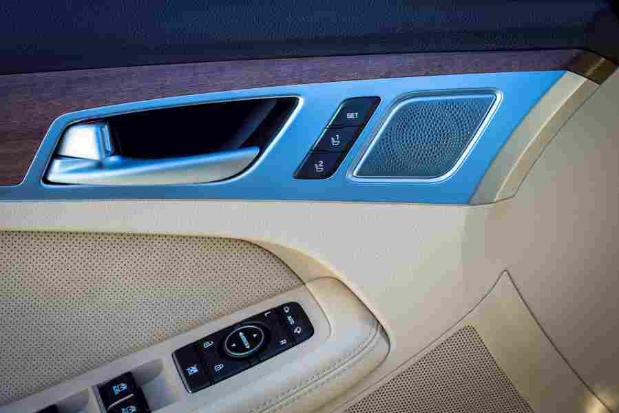 Genesis G80 5982 72 Car A4 Photo Print