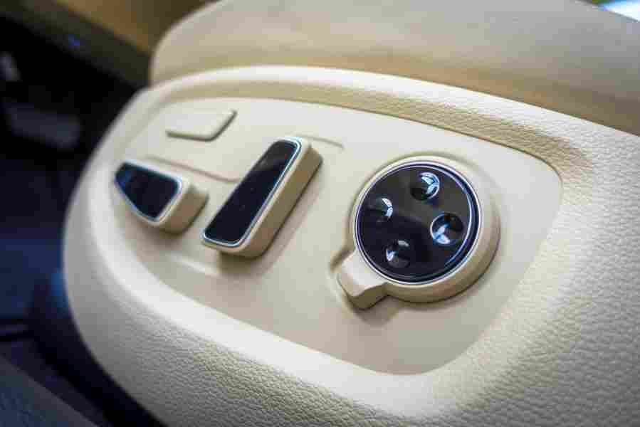 Genesis G80 5982 80 Car A4 Photo Print