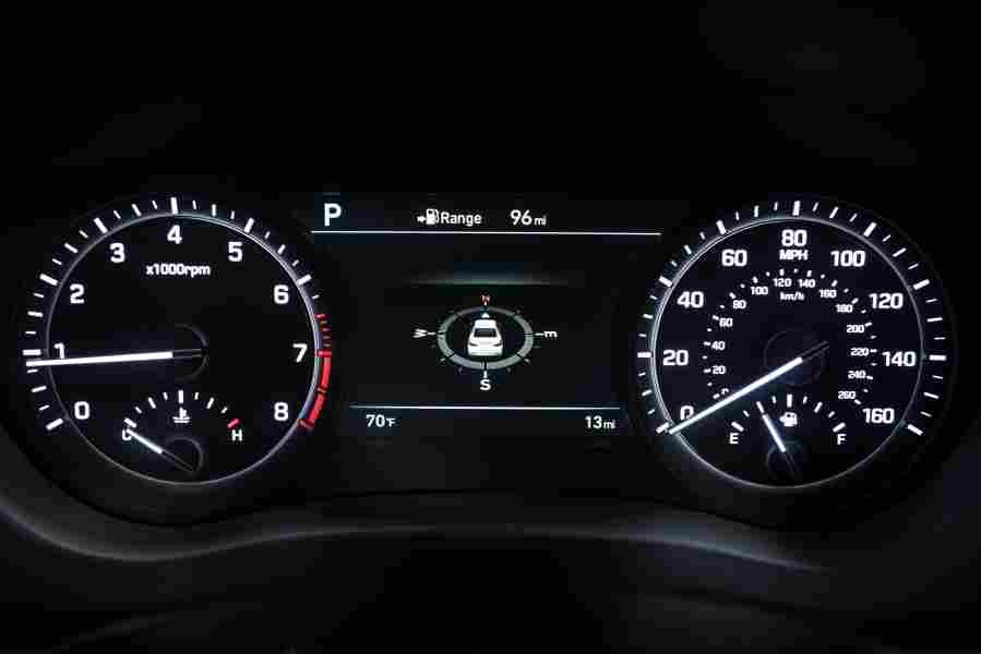 Genesis G80 5982 98 Car A4 Photo Print