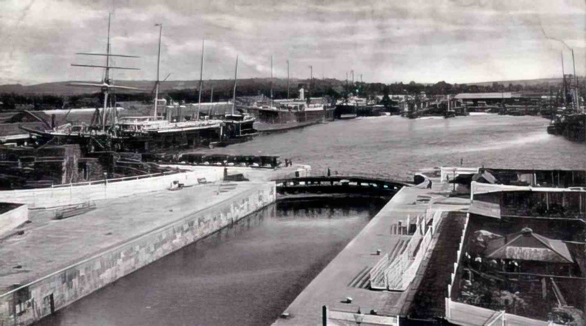 Gloucestershire Avonmouth Docks 1910s Vintage A4 Photo Print