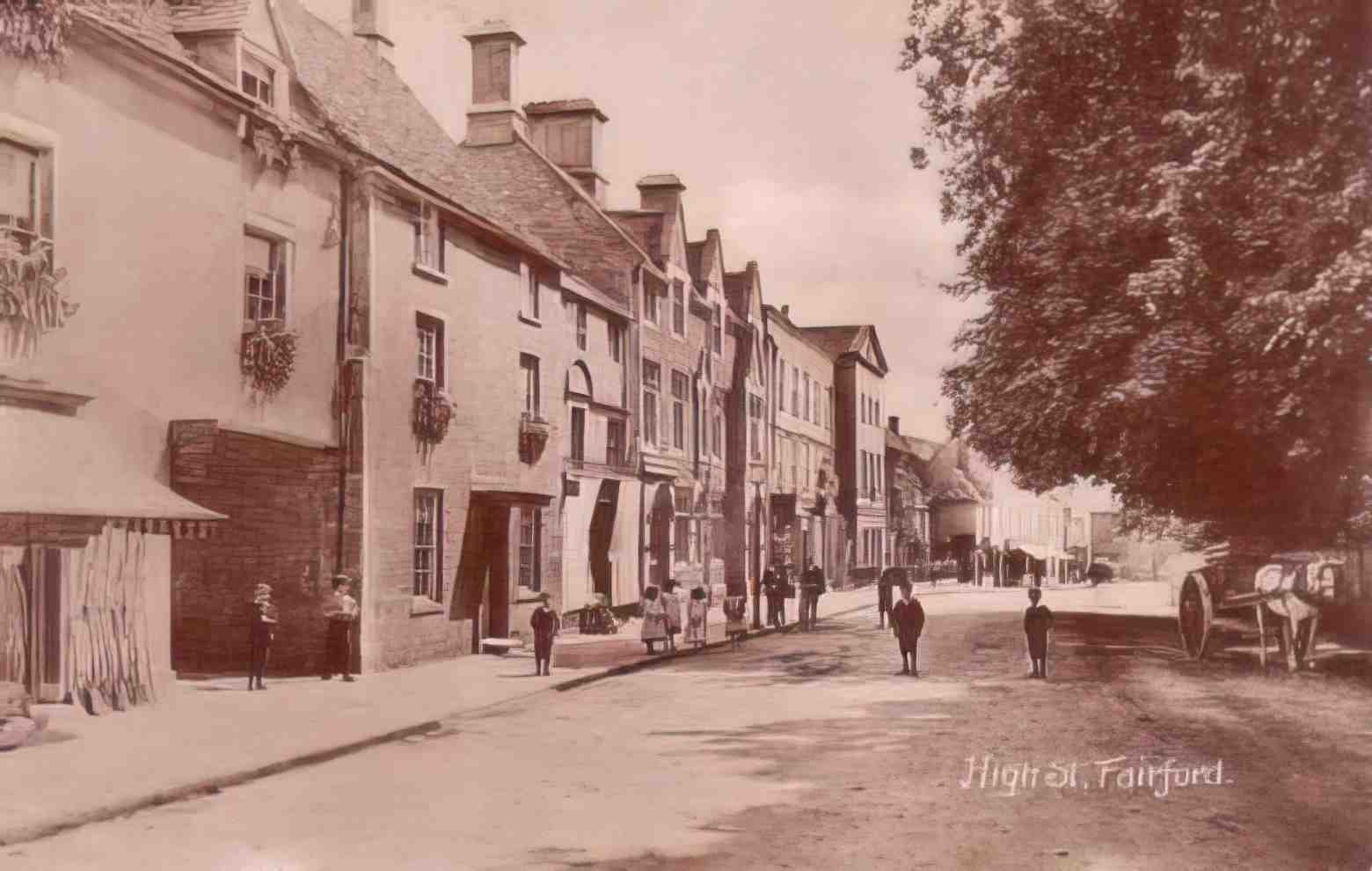 Gloucestershire Fairford High Street Vintage A4 Photo Print