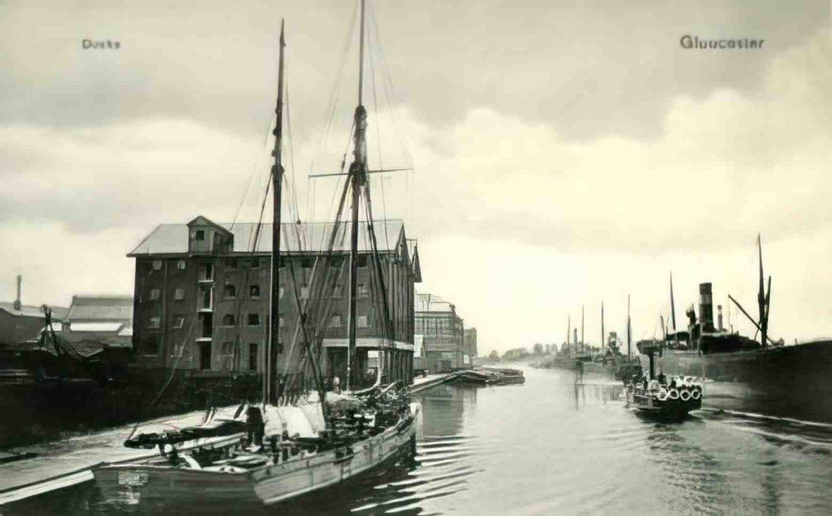 Gloucestershire Gloucester Docks Vintage A4 Photo Print