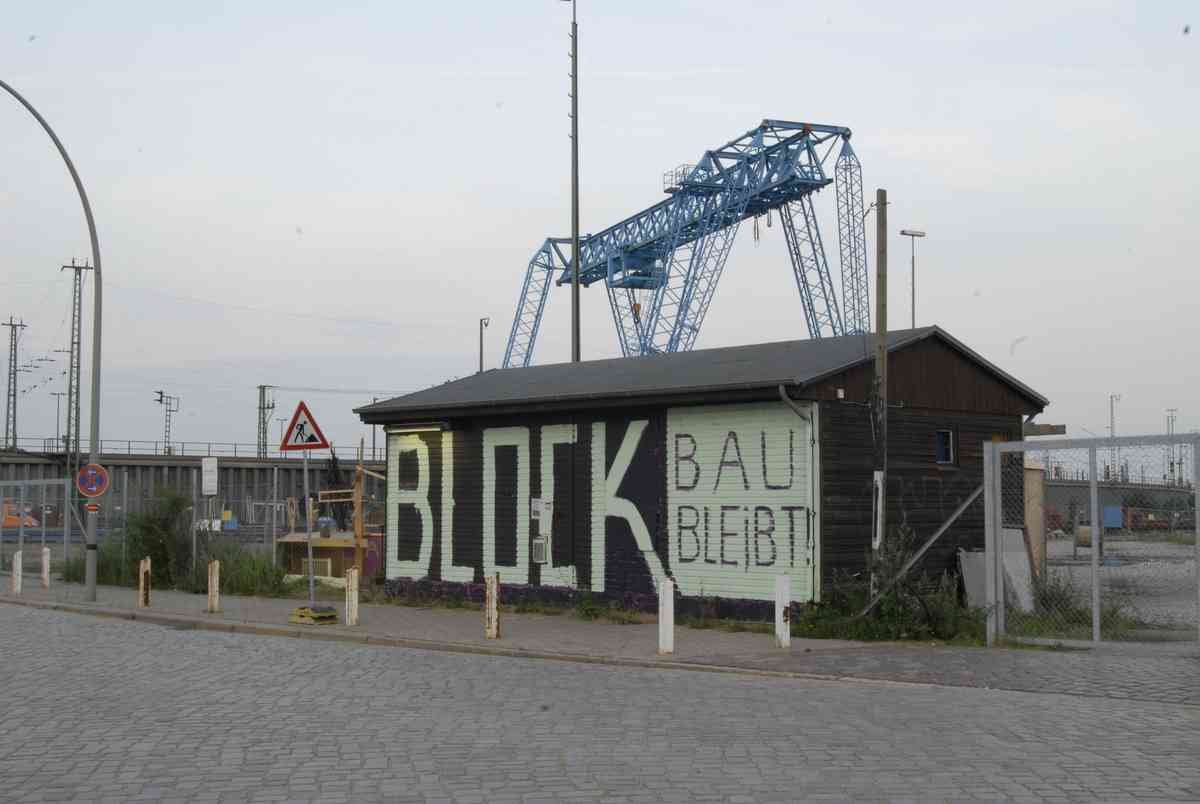 Graffiti Murals Street Art 0042 1 baltic raw org blockbau bleibt A4 Photo Print