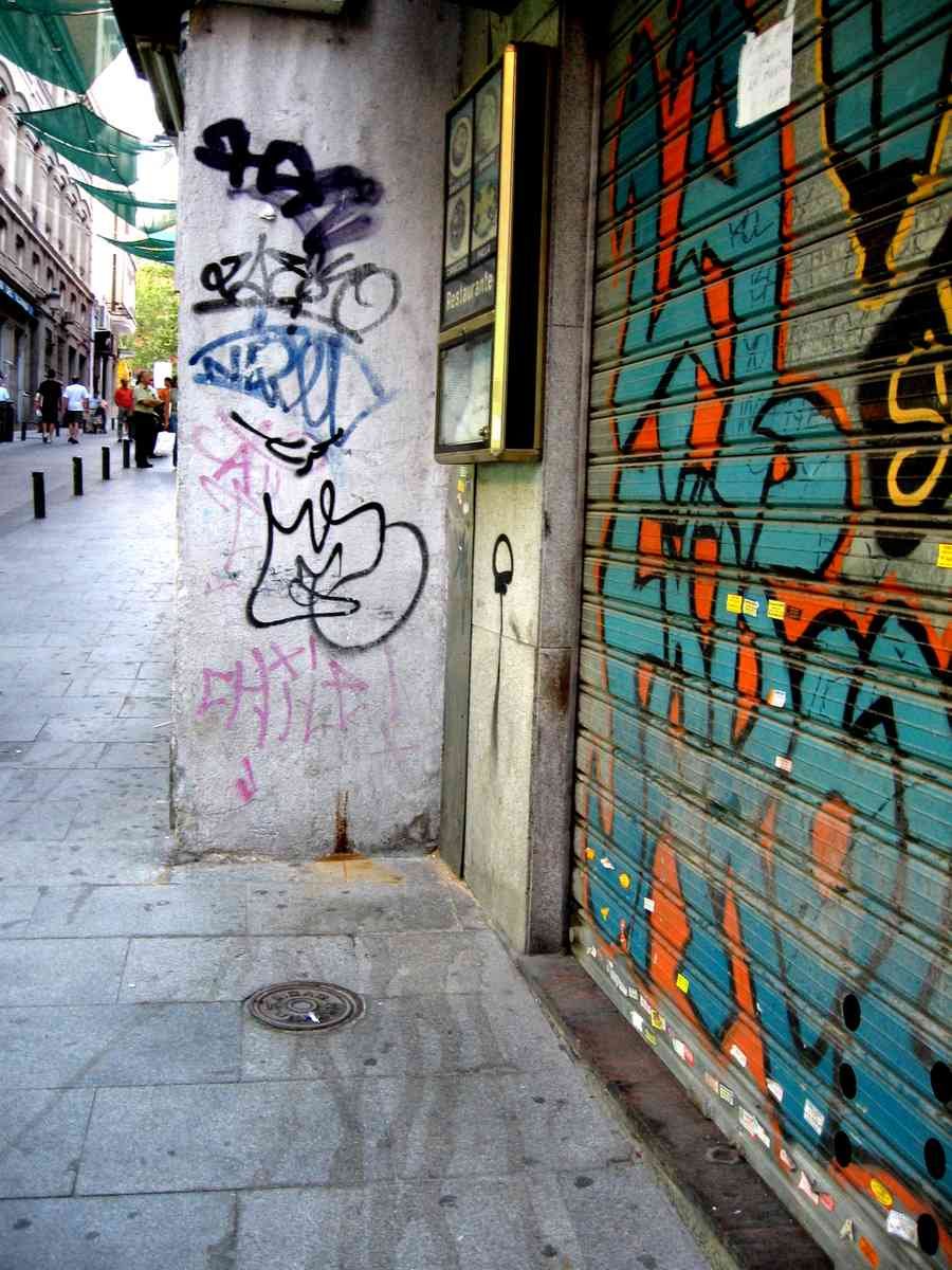 Graffiti Murals Street Art 010 Graffiti by heroinxdreams A4 Photo Print