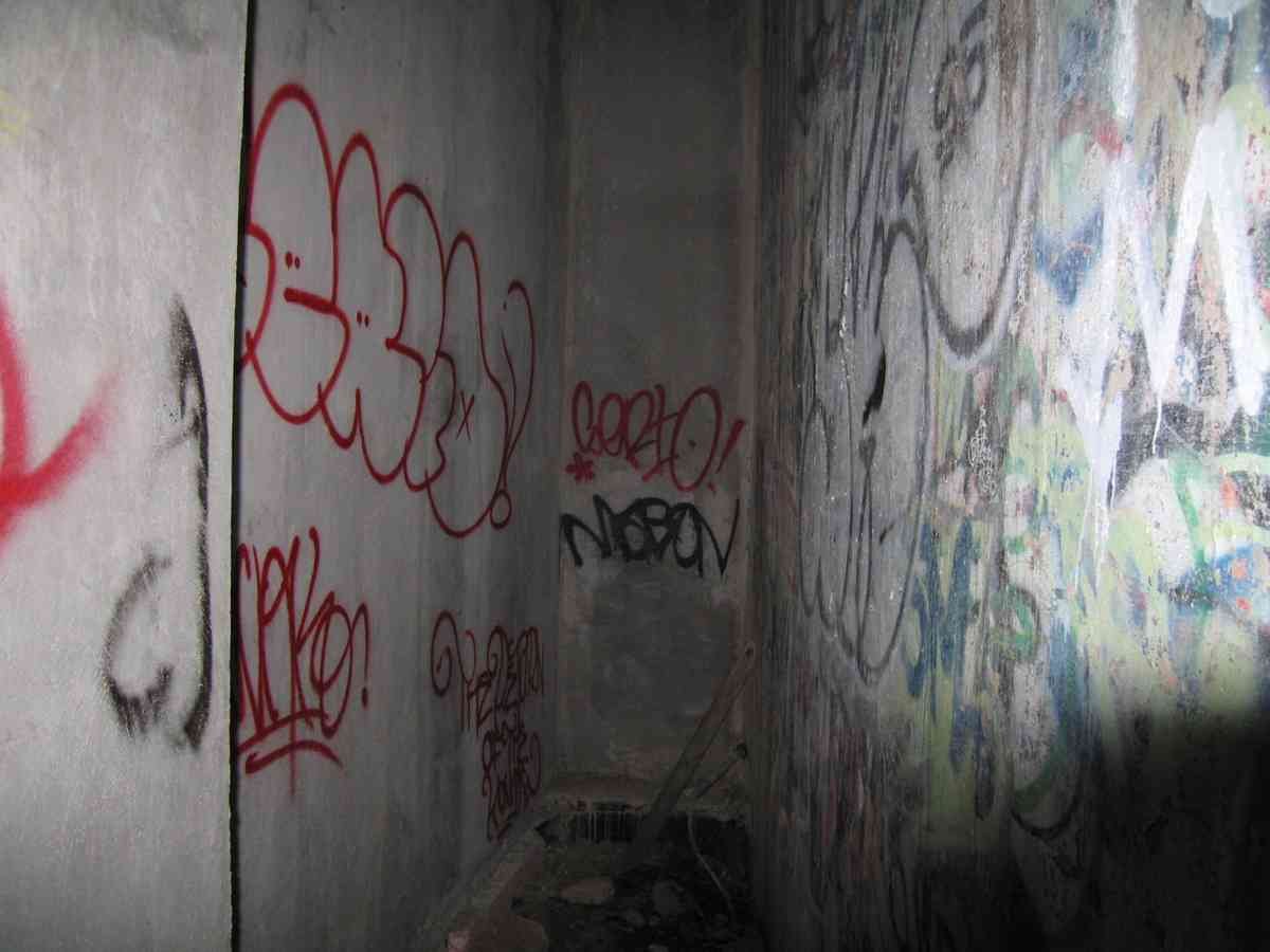 Graffiti Murals Street Art 0280 12203060 A4 Photo Print