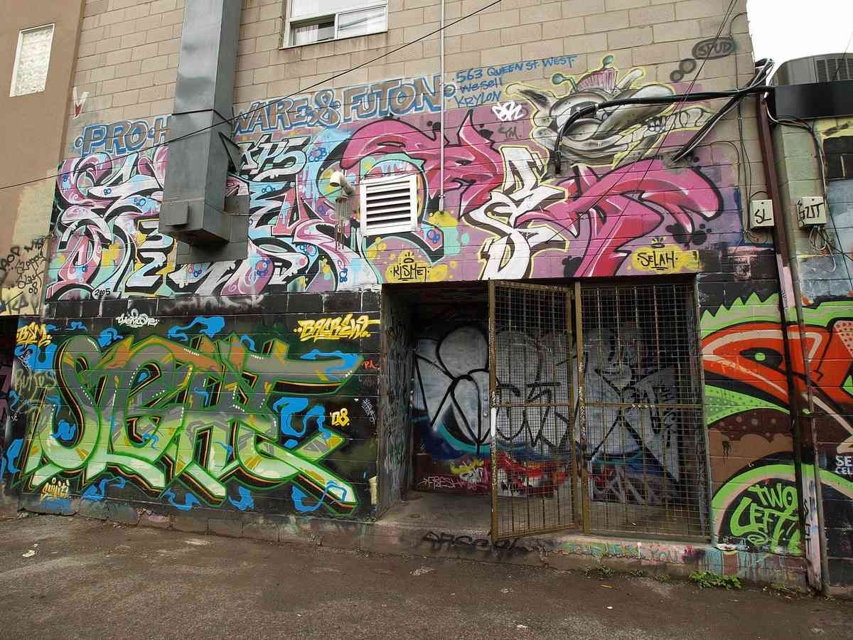 Graffiti Murals Street Art 0423 P5160446 A4 Photo Print