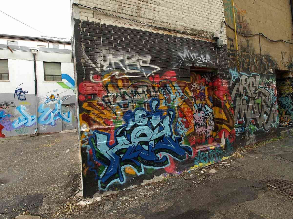 Graffiti Murals Street Art 0440 P5160507 A4 Photo Print