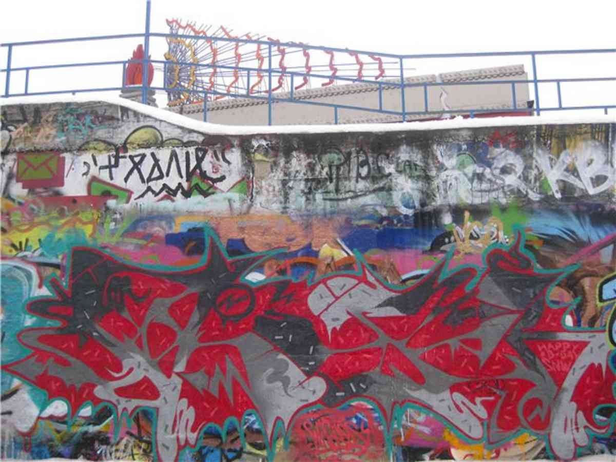 Graffiti Murals Street Art 0548 f0ebaec33556 A4 Photo Print