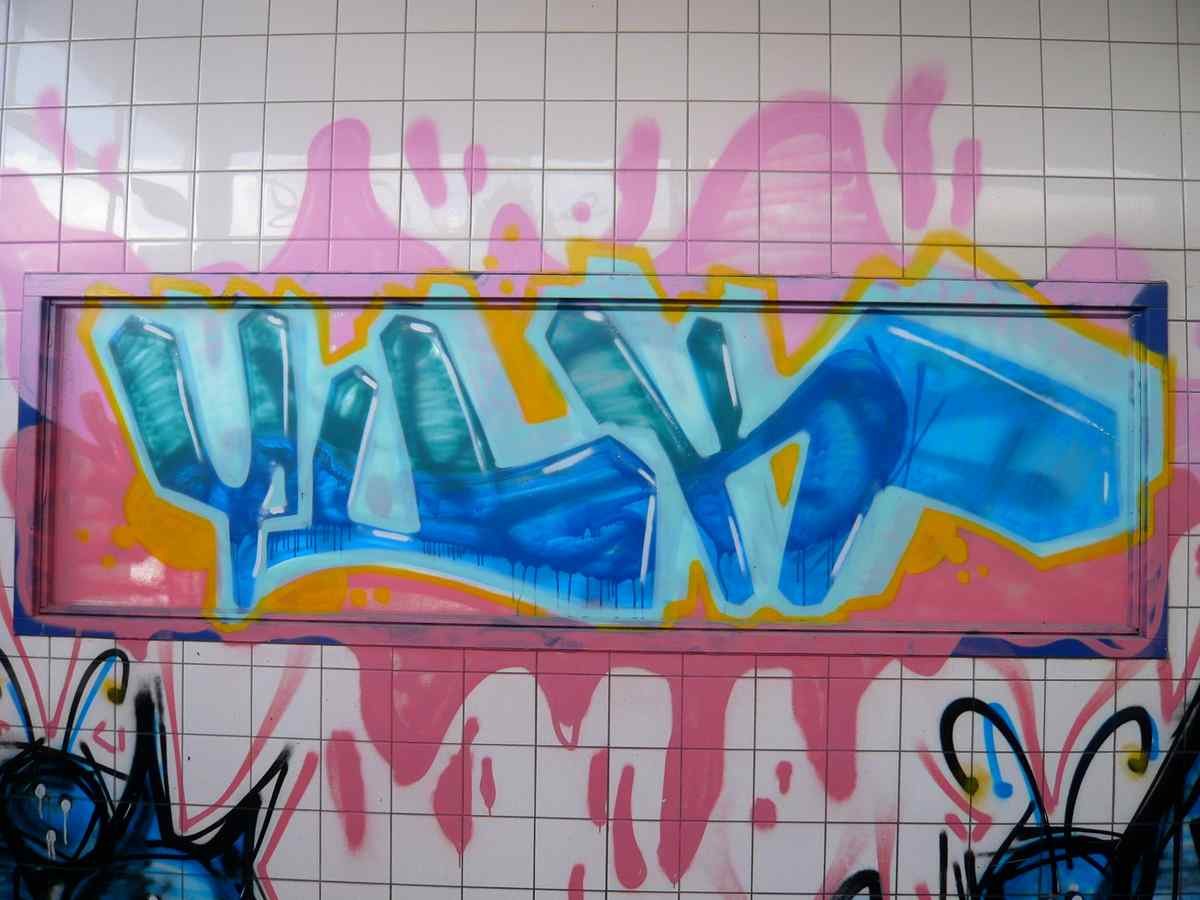 Graffiti Murals Street Art 087 4141113923 e24c328f52 o A4 Photo Print