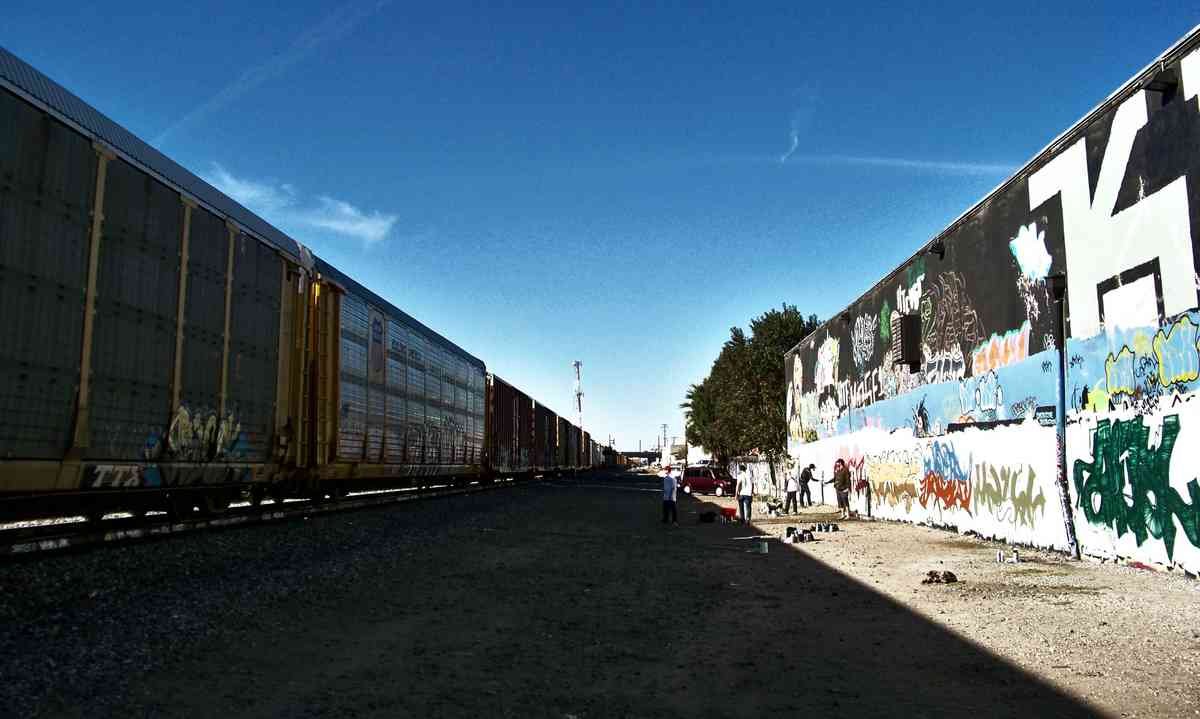 Graffiti Murals Street Art 165 1186 A4 Photo Print