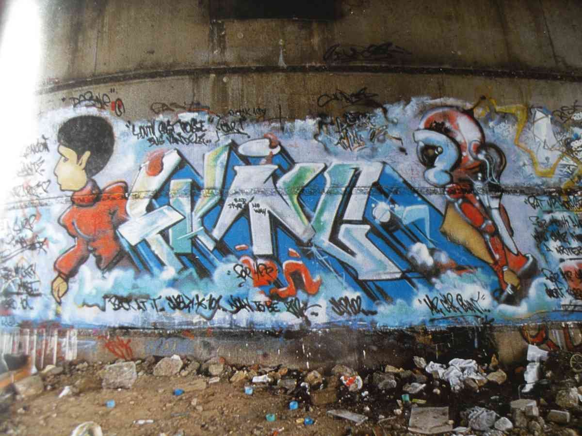 Graffiti Murals Street Art 203 sdc11756 A4 Photo Print