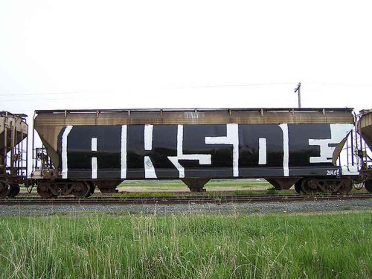 Graffiti Murals Street Art 265 aksoe5 A4 Photo Print