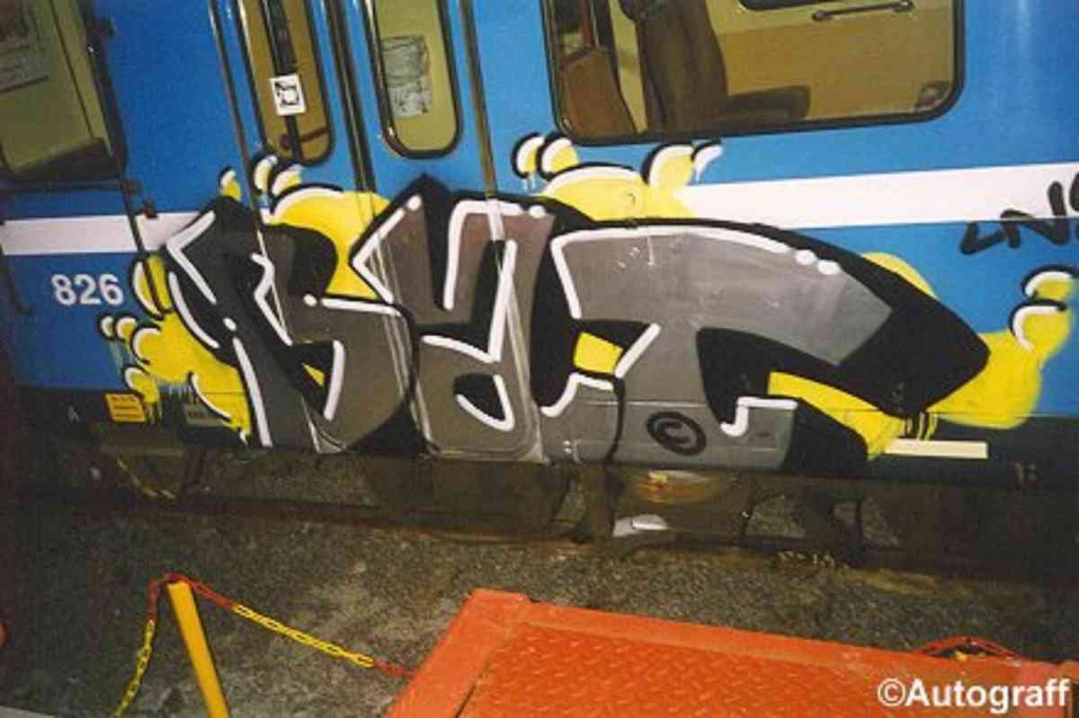 Graffiti Murals Street Art 269 BAT A4 Photo Print