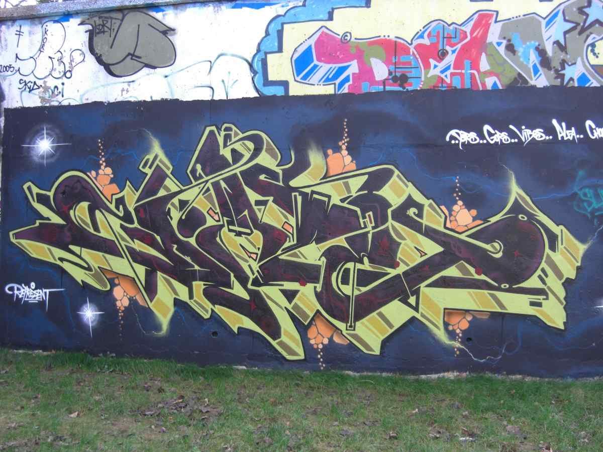 Graffiti Murals Street Art 329 4144218858 930e345d8a o A4 Photo Print