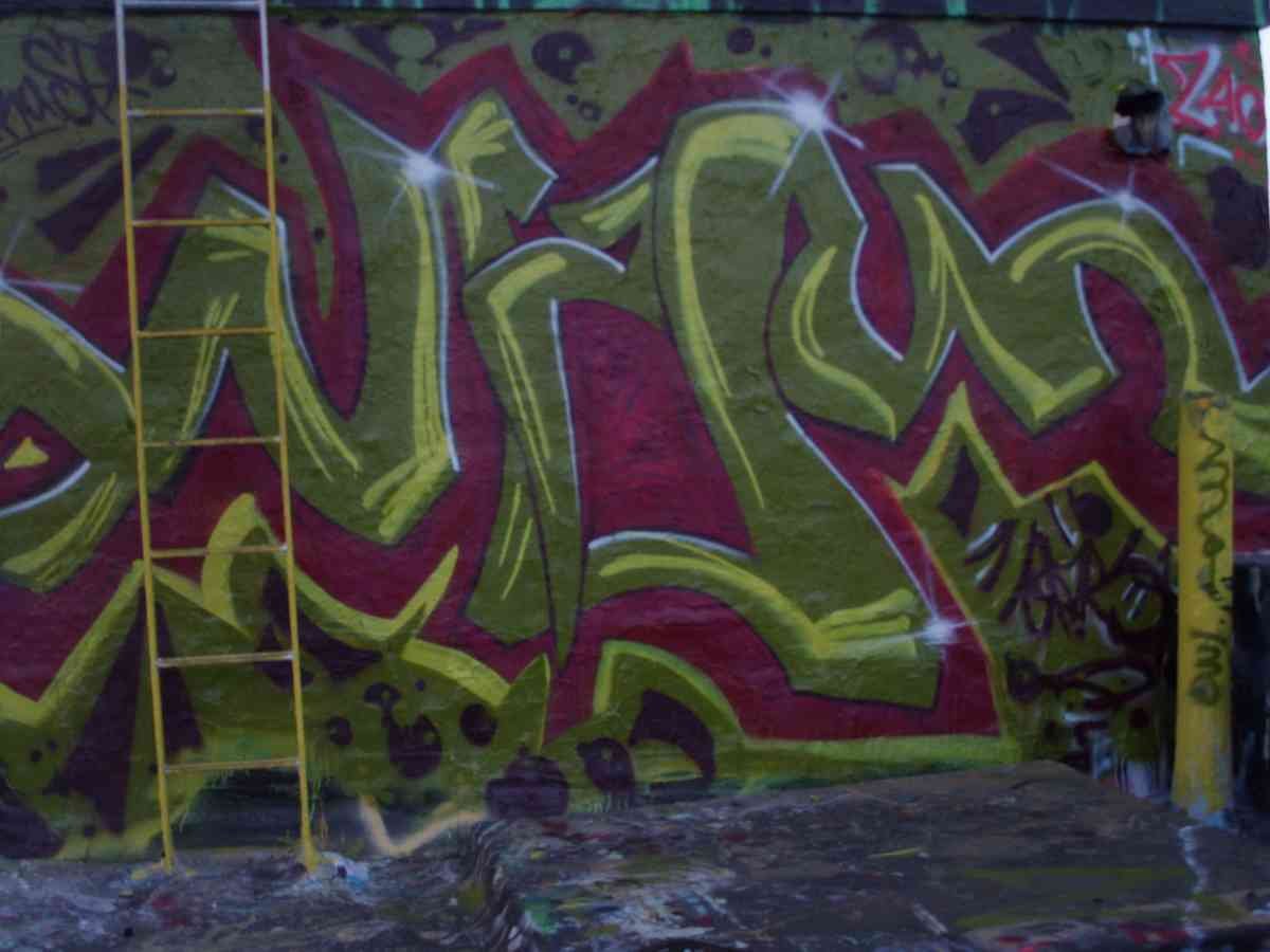 Graffiti Murals Street Art 357 finished piecebismillah1 A4 Photo Print