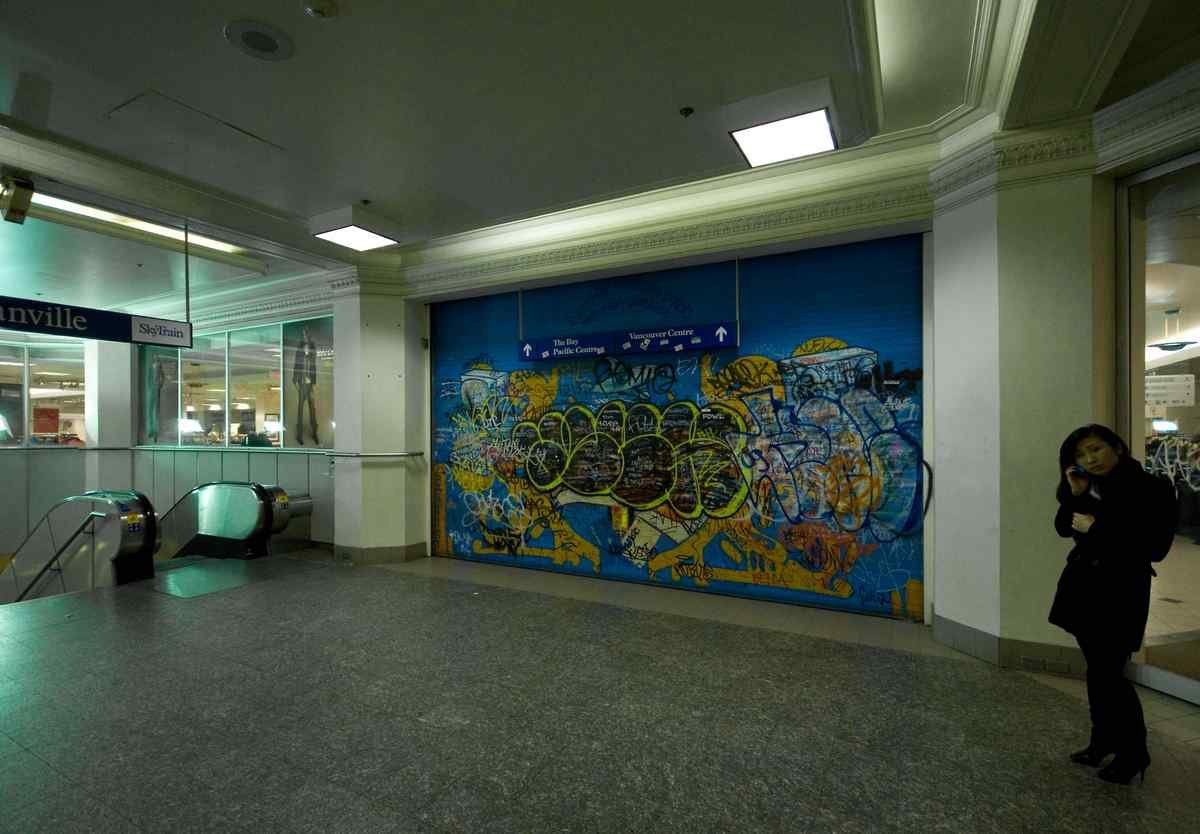 Graffiti Murals Street Art 465 4181033284 7ed7daa98d o A4 Photo Print