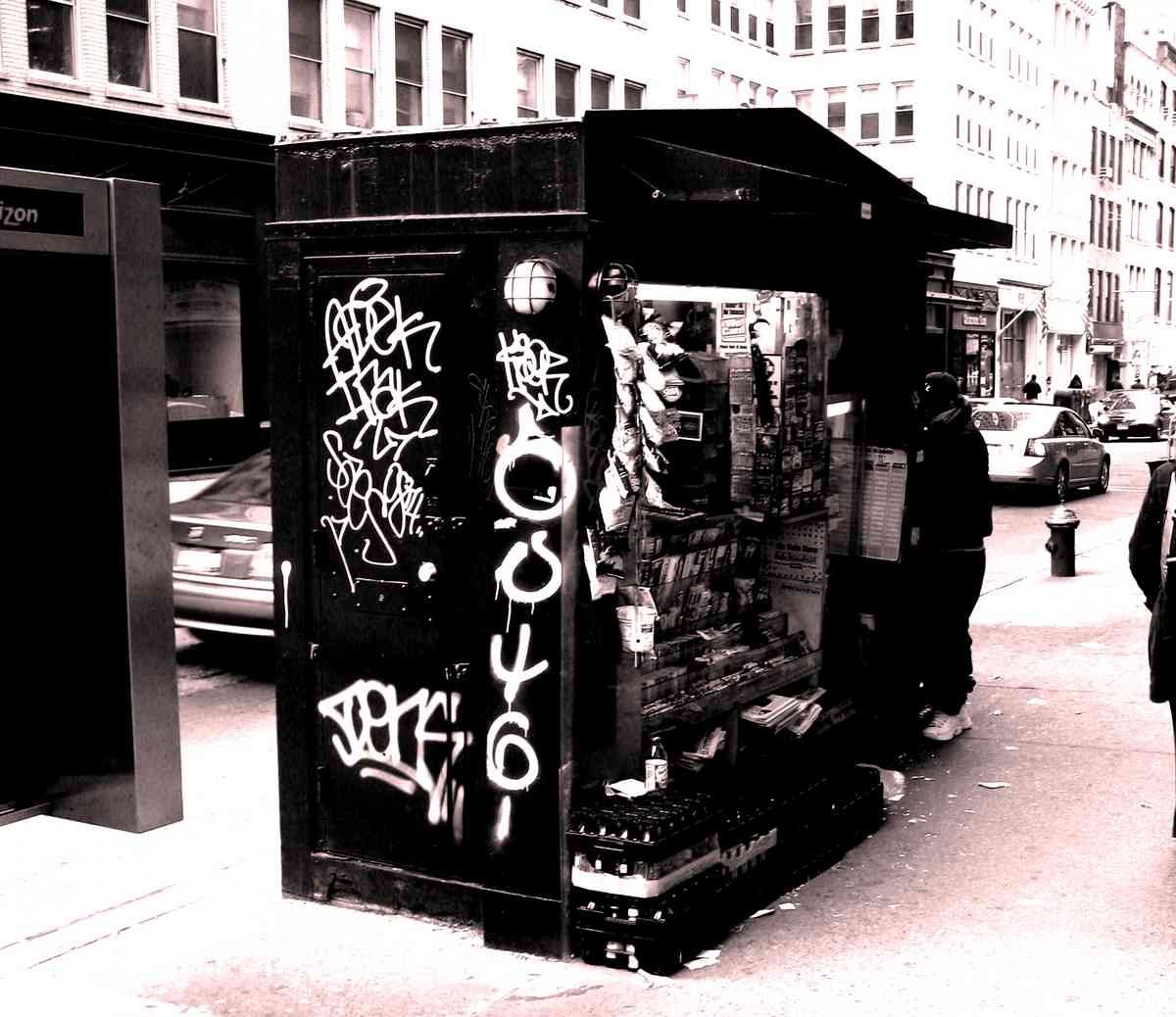 Graffiti Murals Street Art 532 newsstand2 A4 Photo Print