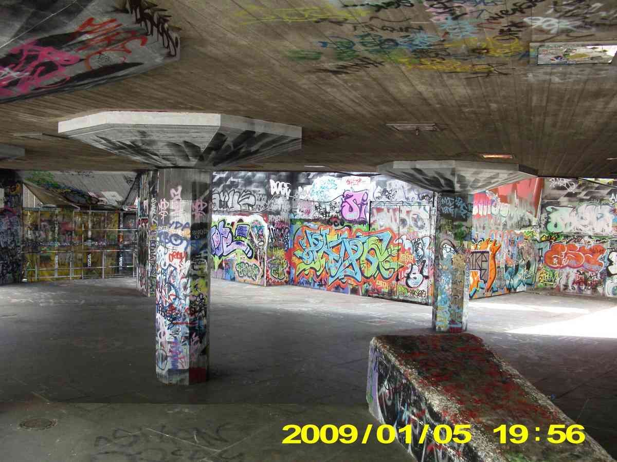 Graffiti Murals Street Art 871 graffiti 35 A4 Photo Print