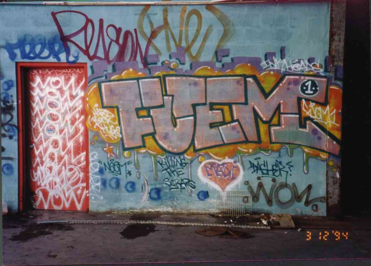 Graffiti Murals Street Art 900 fuem1 A4 Photo Print