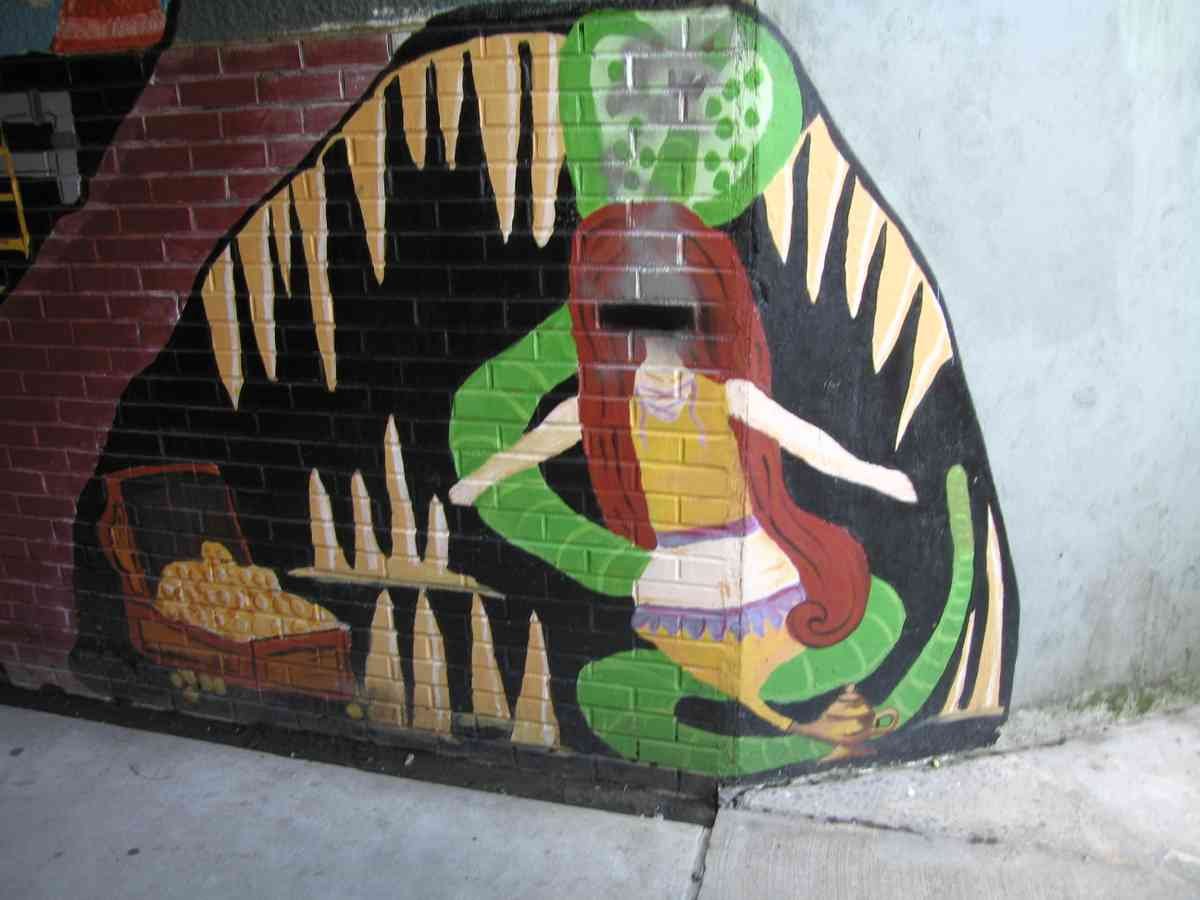 Graffiti Street Art photo Murals A4 195 (749) A4 Photo Print