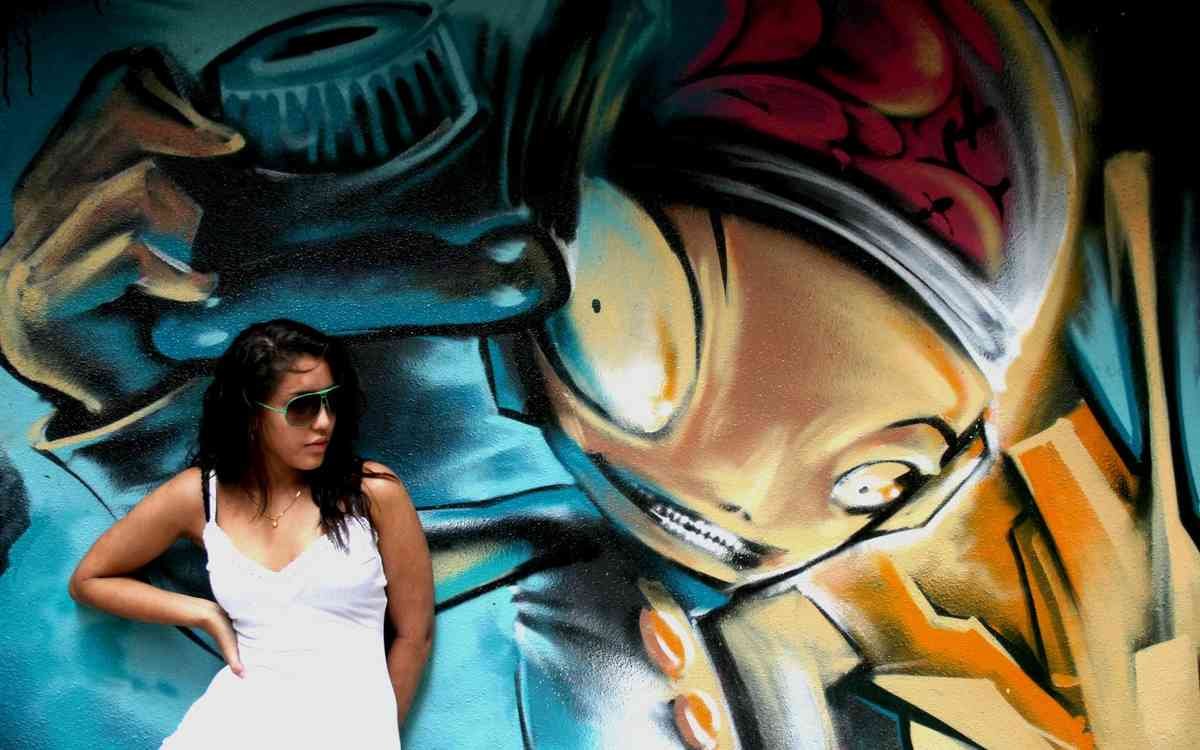 Graffiti Street Art photo Murals A4 329 (875) A4 Photo Print