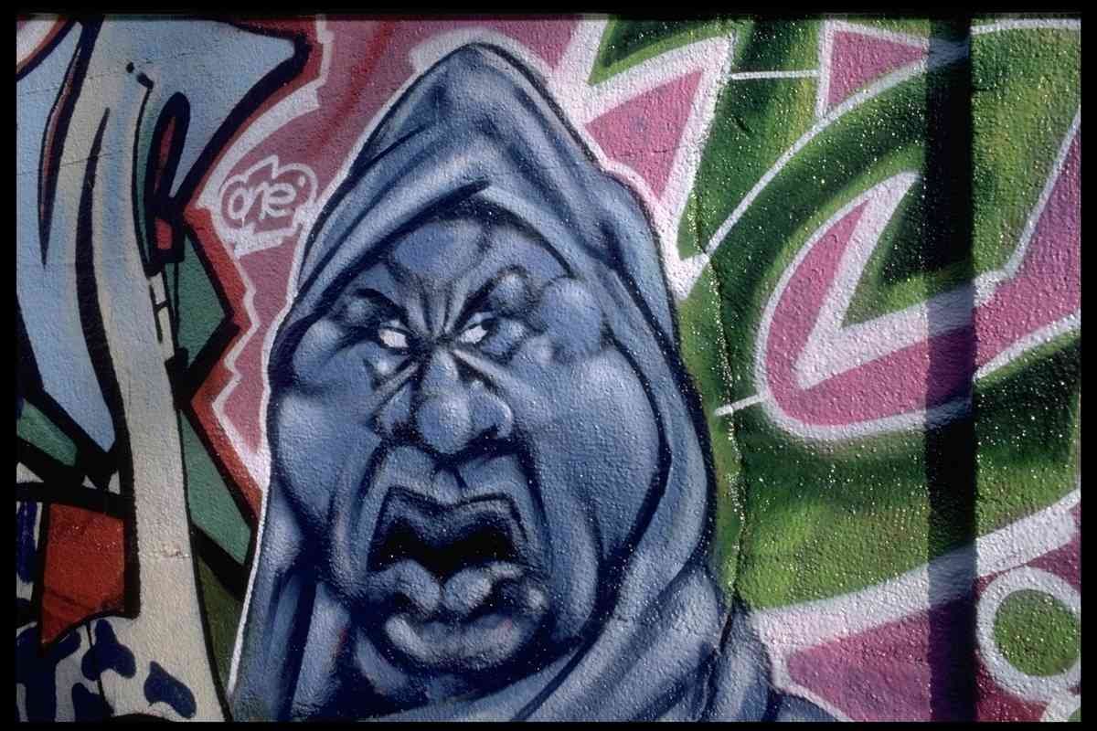 Graffiti Street Art photo Murals A4 378 (905) A4 Photo Print