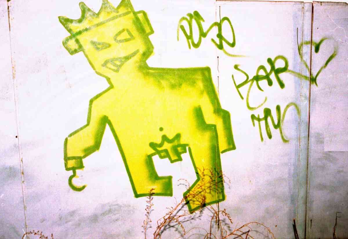 Graffiti Street Art photo Murals A4 385 (716) A4 Photo Print