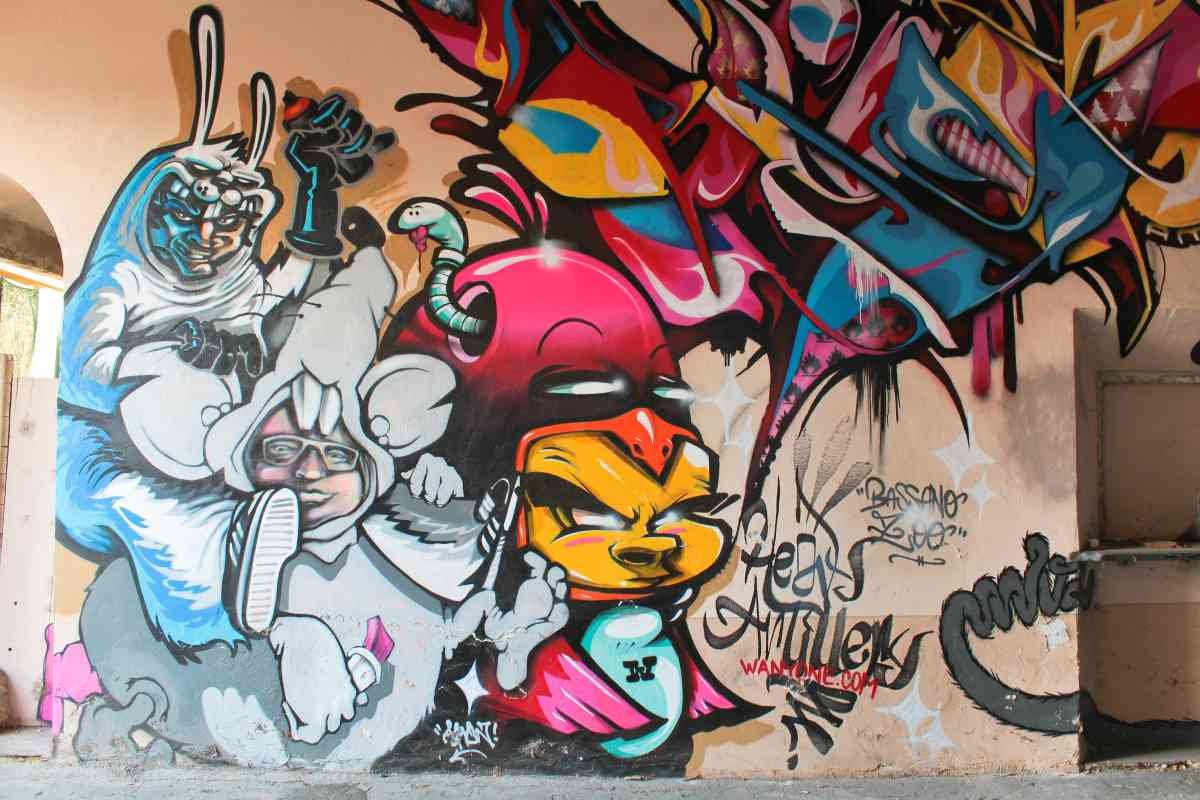 Graffiti Street Art photo Murals A4 434 (828) A4 Photo Print