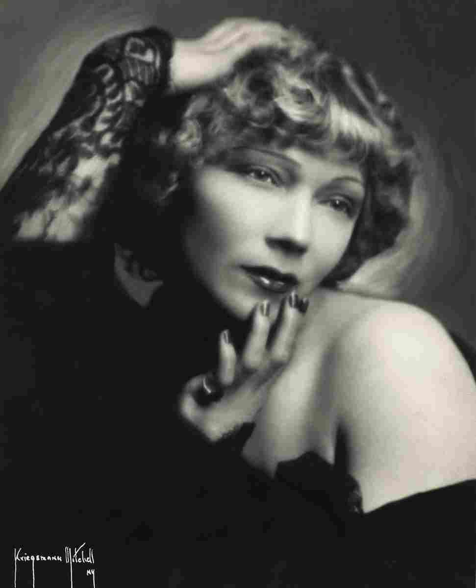 Gray Gilda 1 film star poster A4 Photo Print