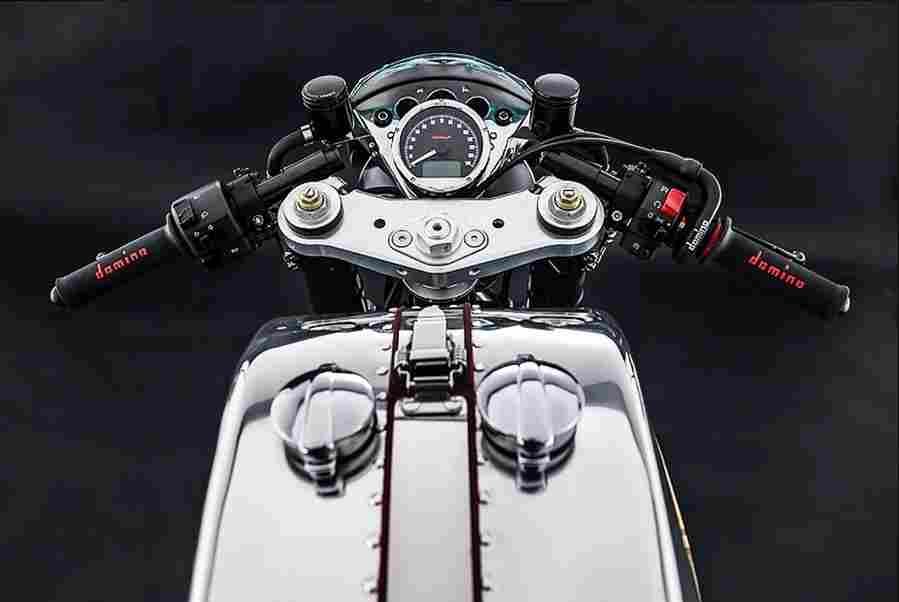 HESKETH SONNET 2100 14221 6 Car A4 Photo Print