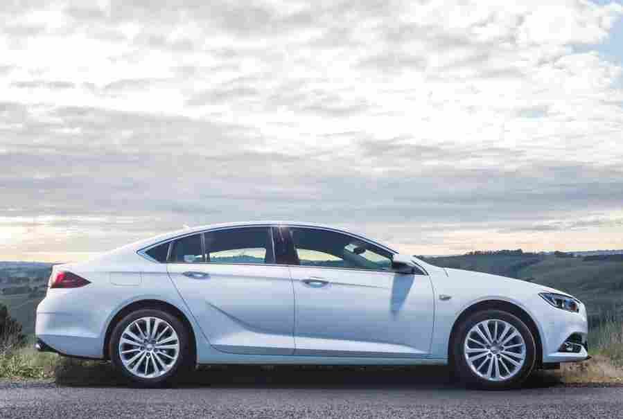 HOLDEN Commodore 6478 19 Car A4 Photo Print