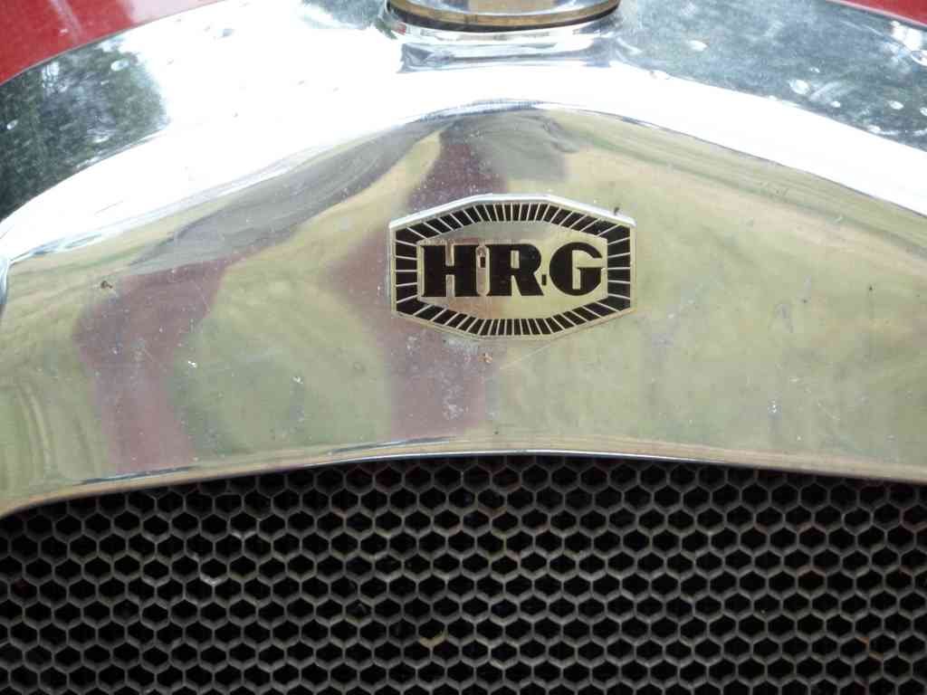 HRG Bonnet Grille Boot 2630 A4 Photo Print