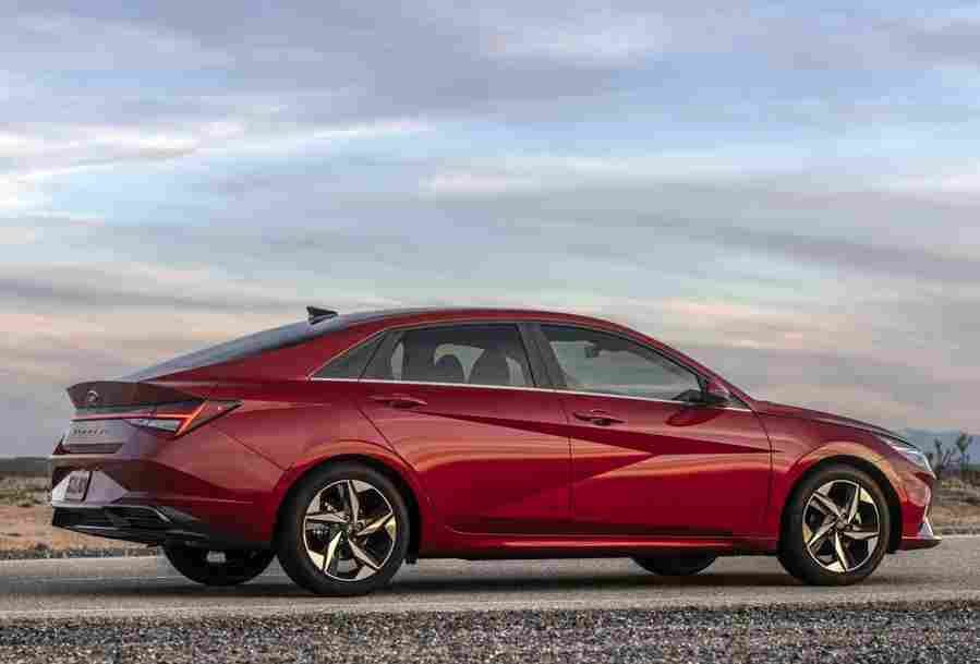 HYUNDAI Elantra 6788 30 Car A4 Photo Print