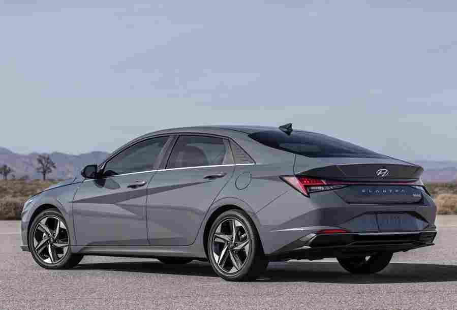 HYUNDAI Elantra 6788 67 Car A4 Photo Print