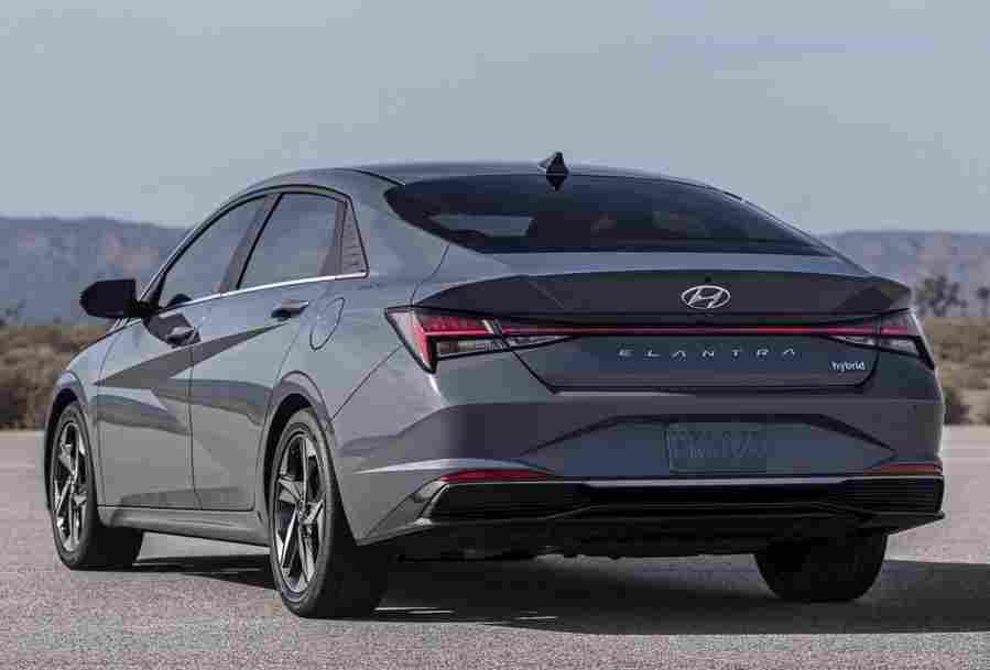 HYUNDAI Elantra 6788 70 Car A4 Photo Print