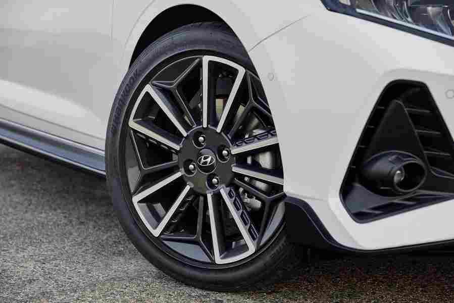 HYUNDAI i20 6744 23 Car A4 Photo Print