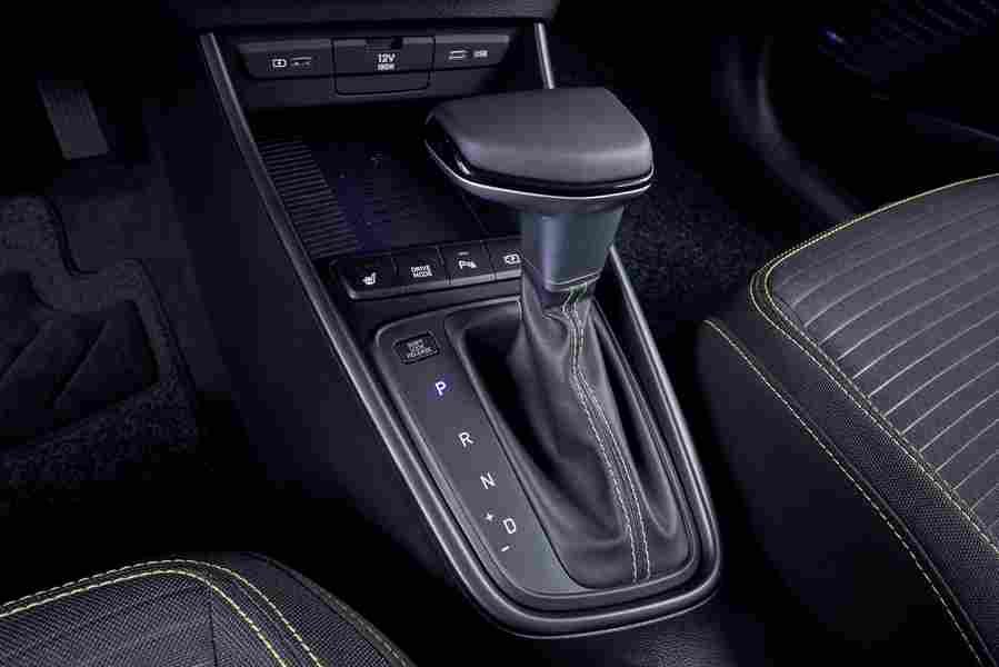 HYUNDAI i20 6744 29 Car A4 Photo Print