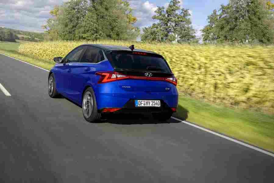 HYUNDAI i20 6744 45 Car A4 Photo Print