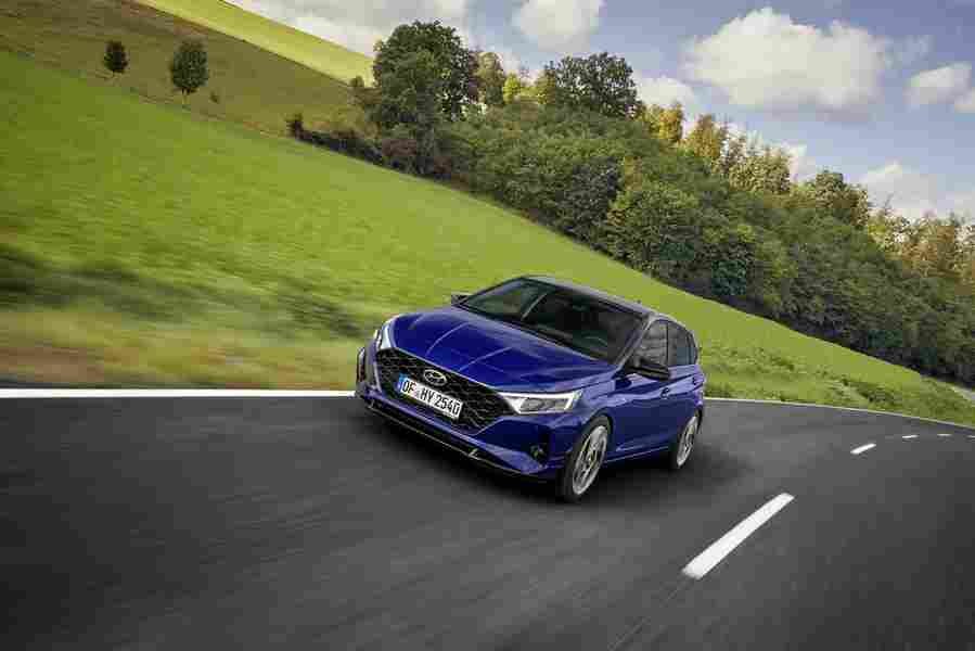 HYUNDAI i20 6744 48 Car A4 Photo Print