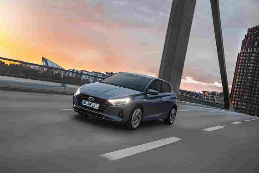 HYUNDAI i20 6744 56 Car A4 Photo Print