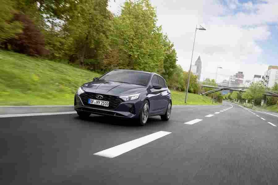 HYUNDAI i20 6744 59 Car A4 Photo Print
