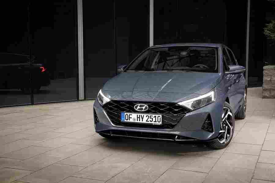 HYUNDAI i20 6744 67 Car A4 Photo Print