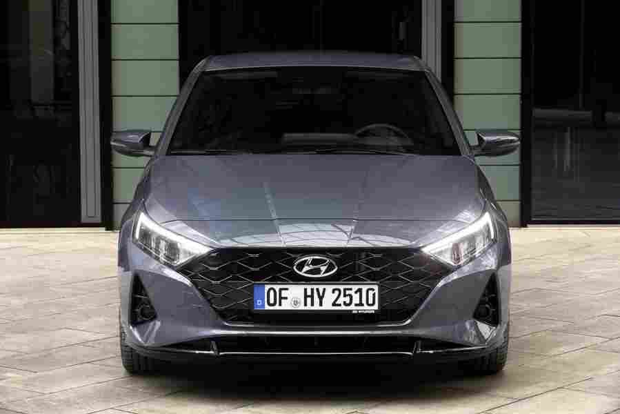 HYUNDAI i20 6744 69 Car A4 Photo Print